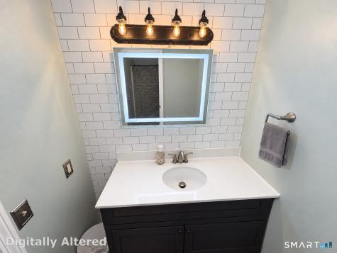 91 Riverview Road East Lyme CT 06333