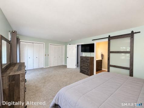 91 Riverview Road East Lyme CT 06333