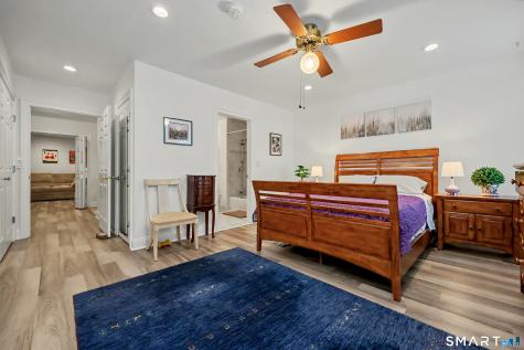 70 Fawn Ridge Lane Norwalk CT 06851