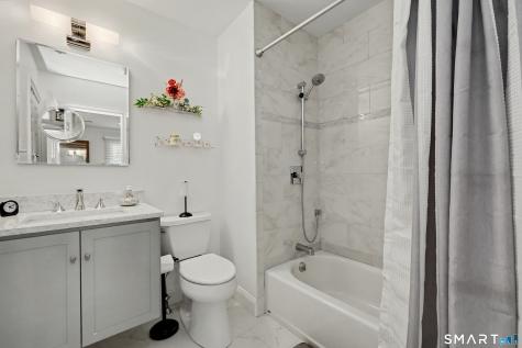 70 Fawn Ridge Lane Norwalk CT 06851