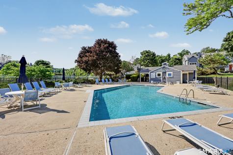 70 Fawn Ridge Lane Norwalk CT 06851