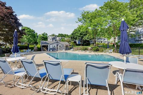 70 Fawn Ridge Lane Norwalk CT 06851