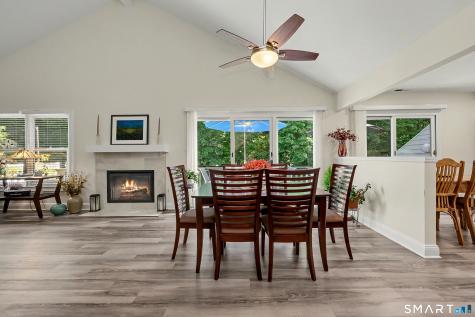 70 Fawn Ridge Lane Norwalk CT 06851