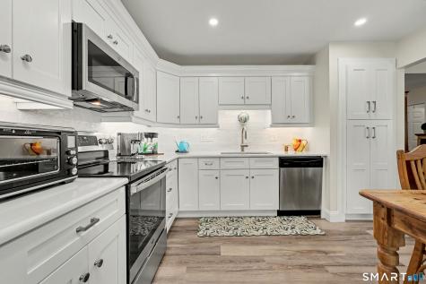 70 Fawn Ridge Lane Norwalk CT 06851