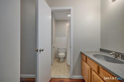 97-99 Park Avenue Danbury CT 06810