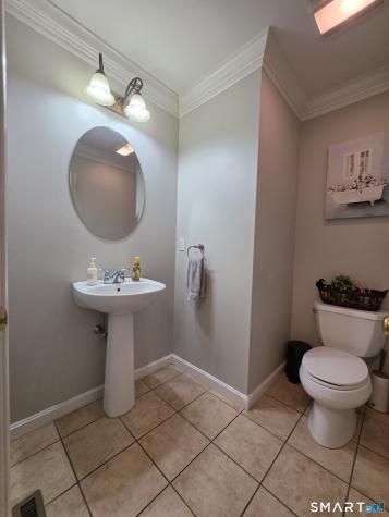 205 Brookes Landing Killingly CT 06239