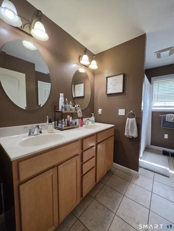 205 Brookes Landing Killingly CT 06239