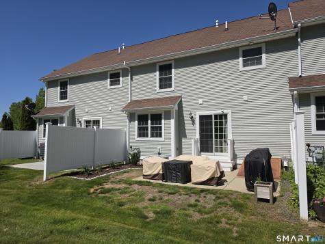 205 Brookes Landing Killingly CT 06239