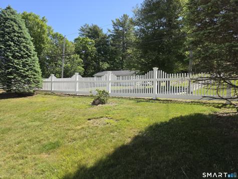 205 Brookes Landing Killingly CT 06239