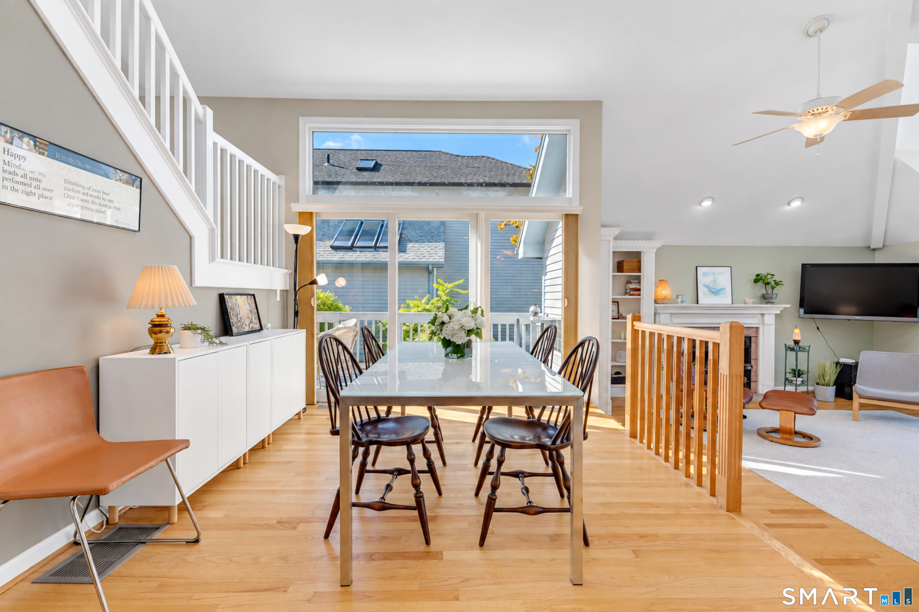18 Elizabeth Court Stonington CT 06355