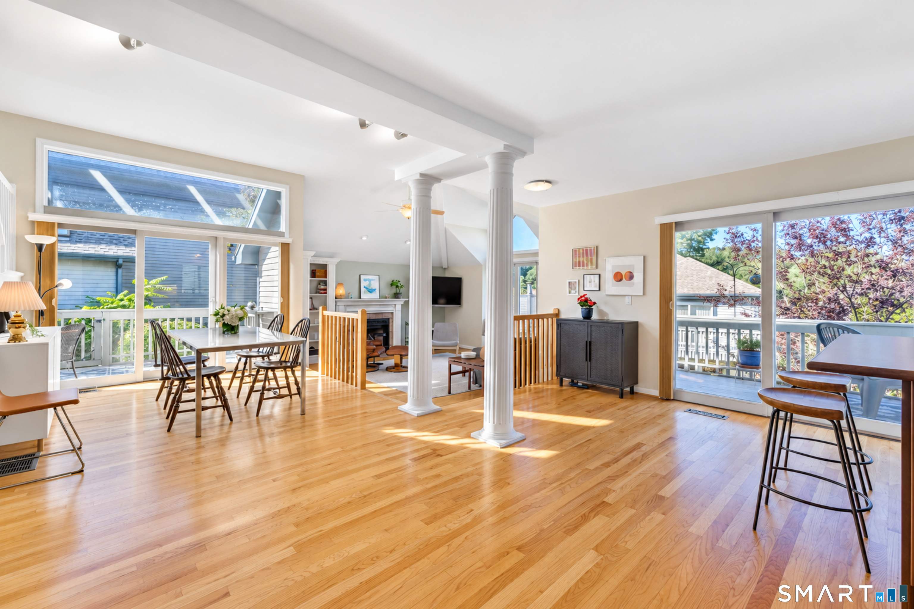 18 Elizabeth Court Stonington CT 06355