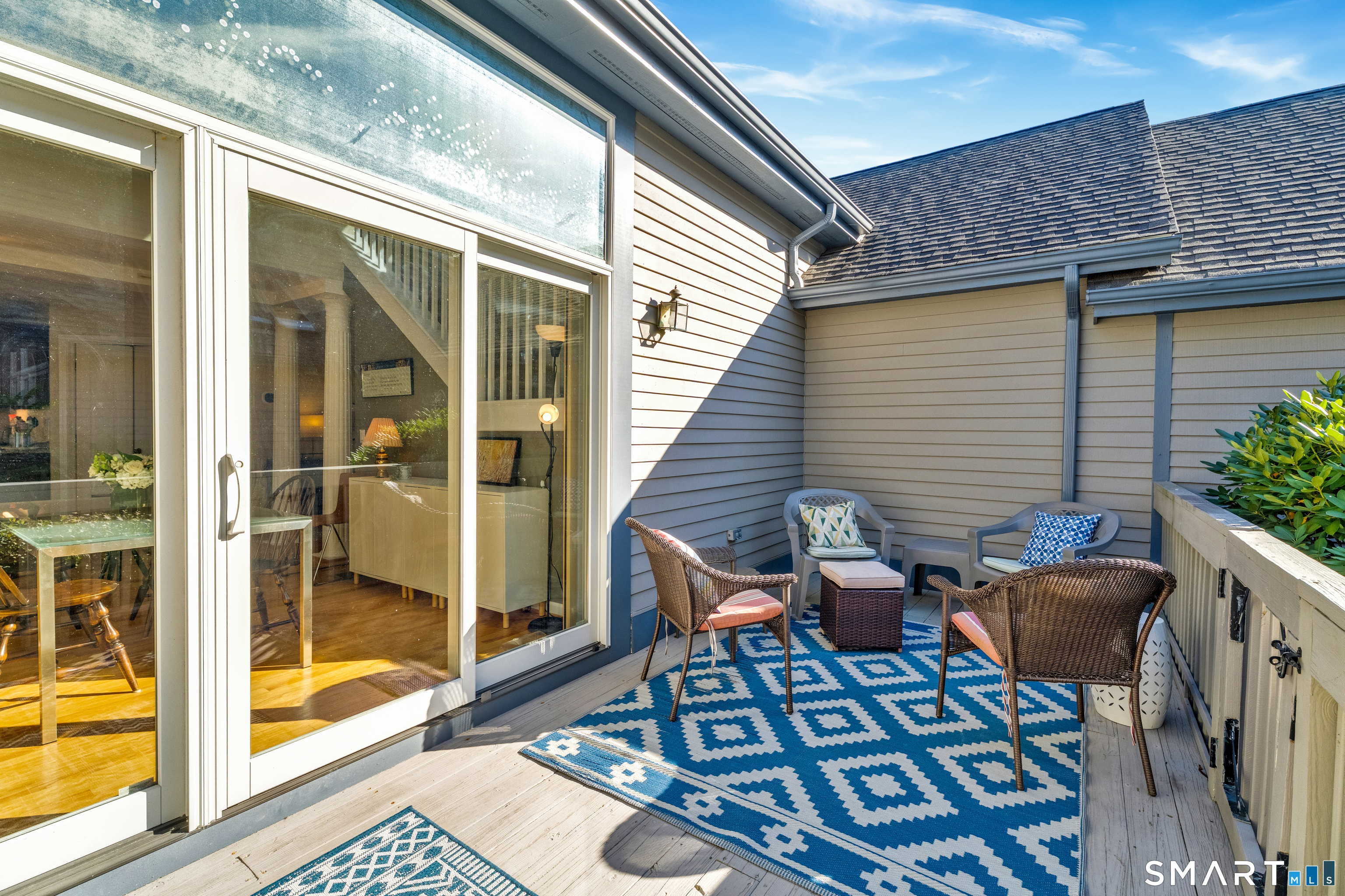 18 Elizabeth Court Stonington CT 06355