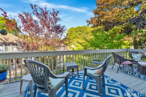 18 Elizabeth Court Stonington CT 06355
