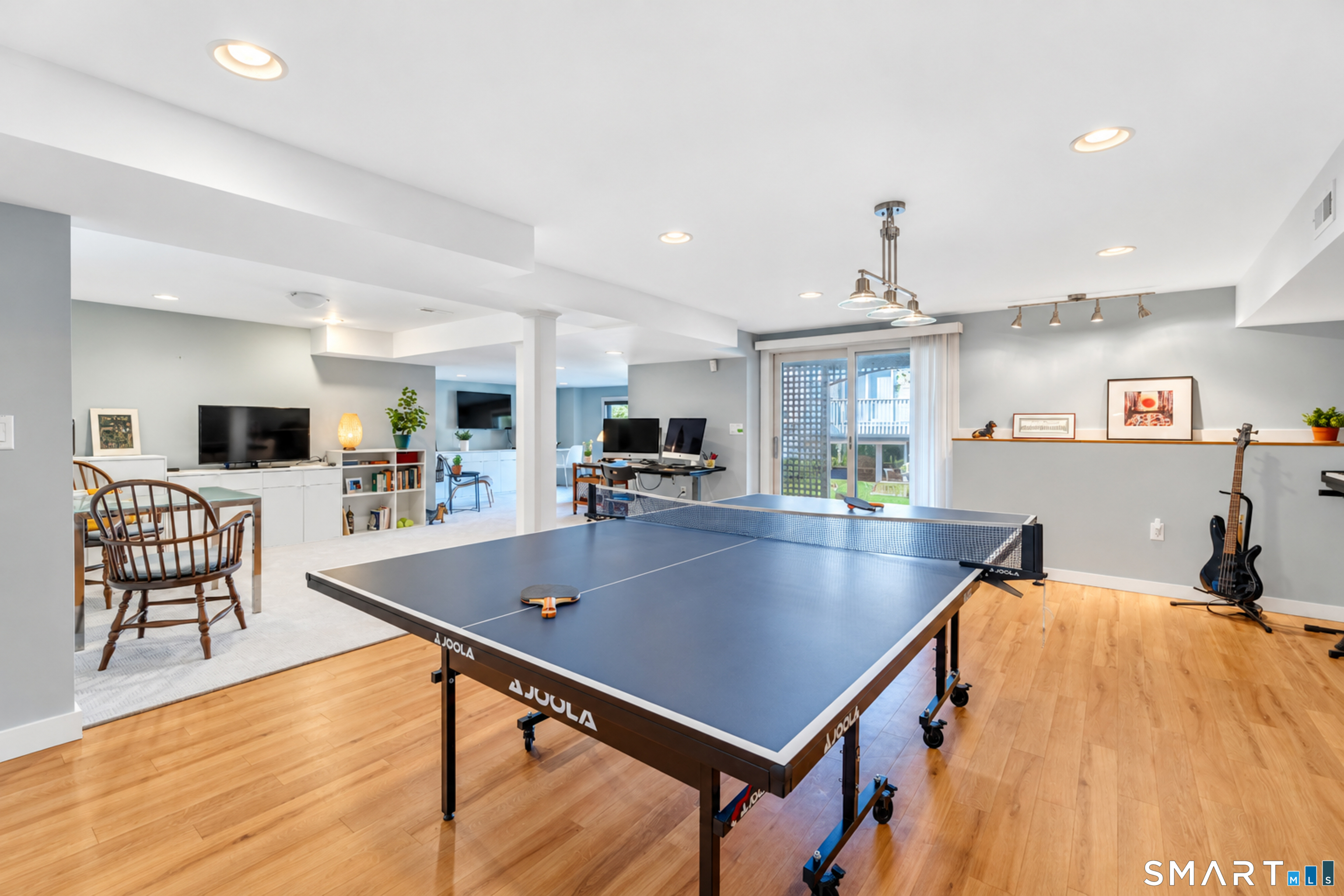 18 Elizabeth Court Stonington CT 06355