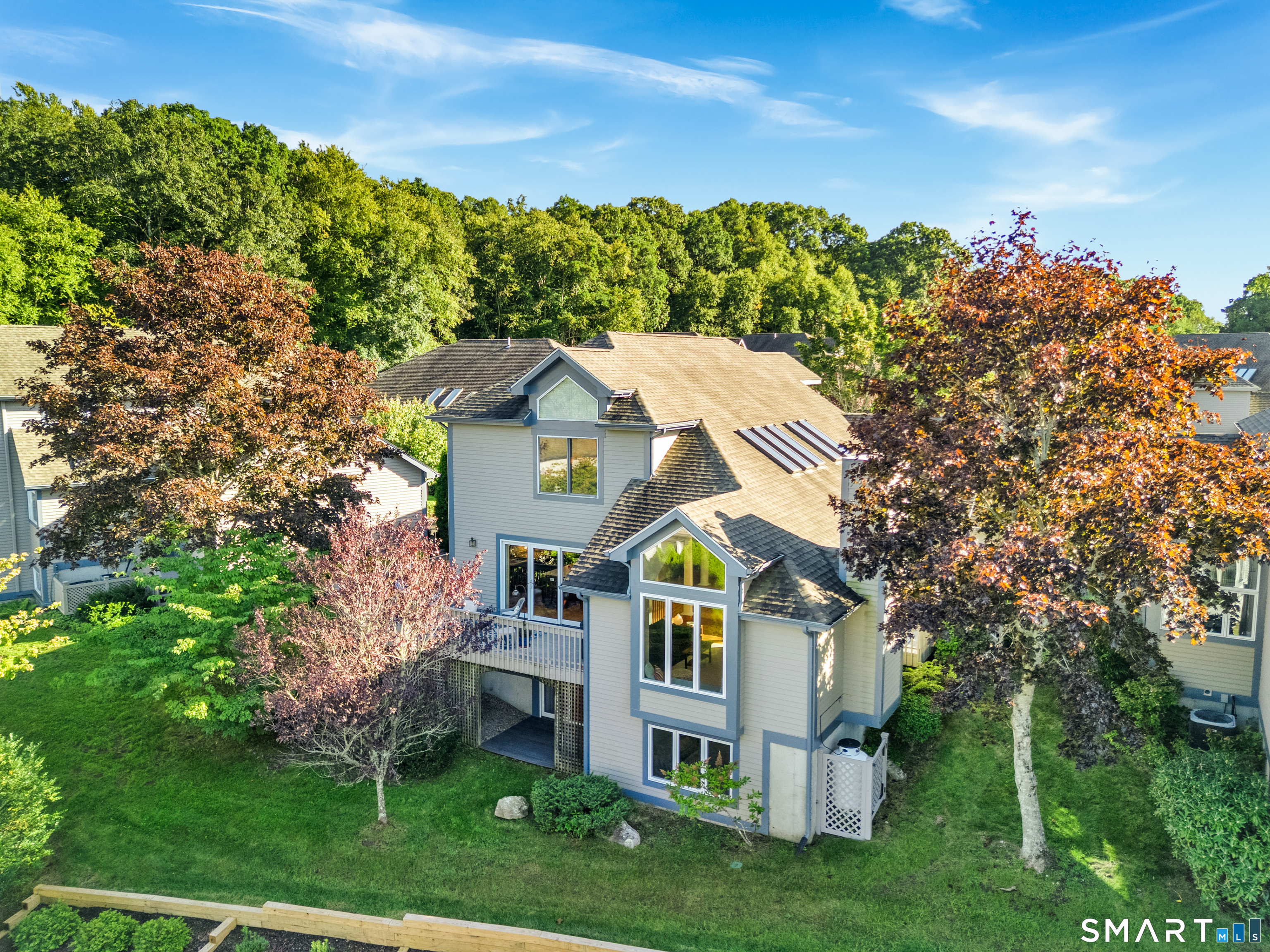 18 Elizabeth Court Stonington CT 06355