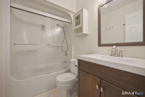 106 Ferry Court Stratford CT 06614