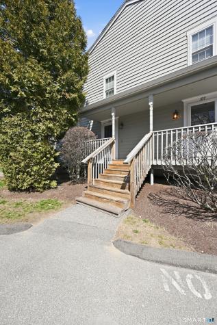 106 Ferry Court Stratford CT 06614