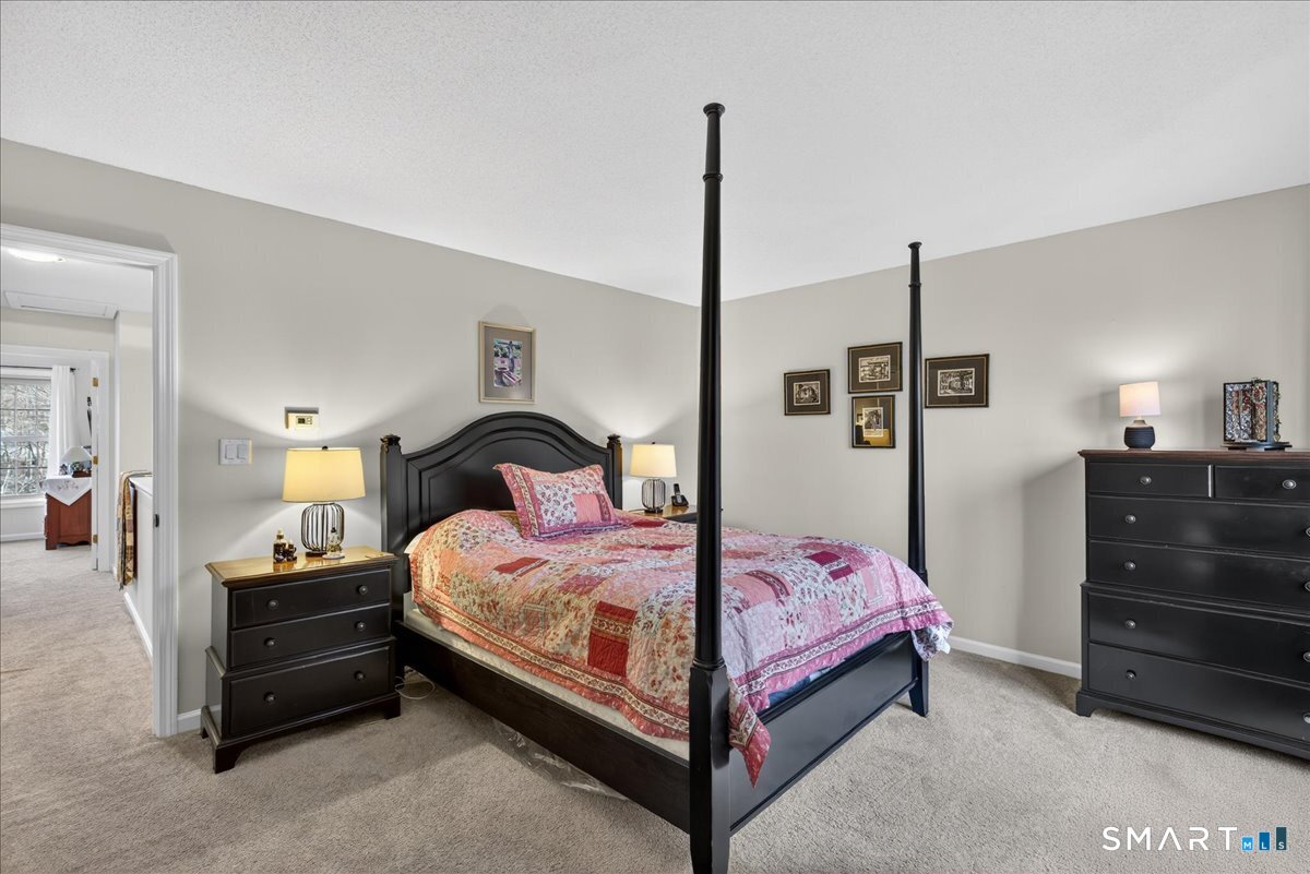 1925 Shepard Avenue Hamden CT 06518