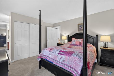 1925 Shepard Avenue Hamden CT 06518