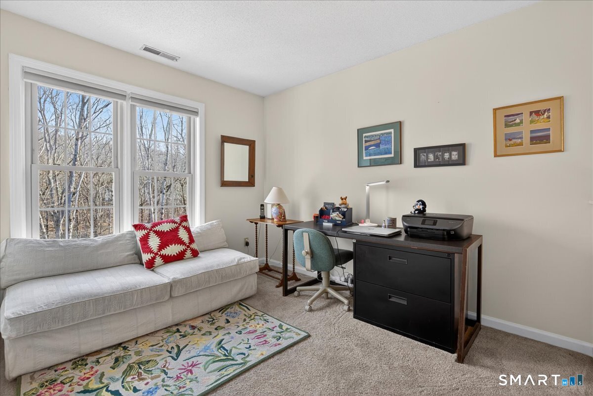 1925 Shepard Avenue Hamden CT 06518