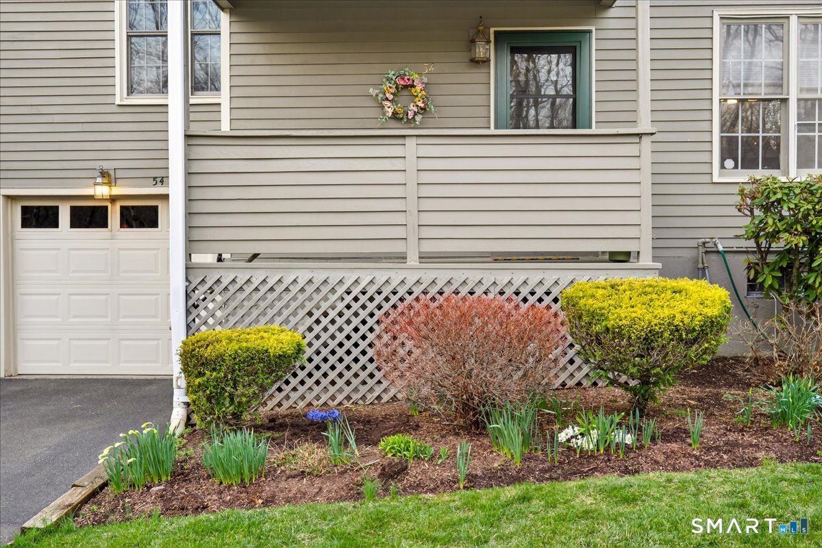 1925 Shepard Avenue Hamden CT 06518