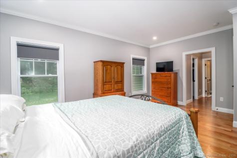 11 Tall Oaks Drive New Milford CT 06776