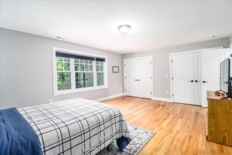 11 Tall Oaks Drive New Milford CT 06776