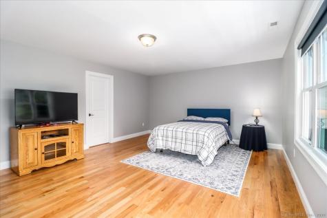 11 Tall Oaks Drive New Milford CT 06776