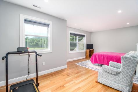 11 Tall Oaks Drive New Milford CT 06776