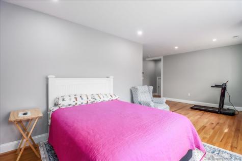 11 Tall Oaks Drive New Milford CT 06776