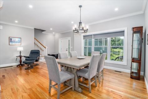 11 Tall Oaks Drive New Milford CT 06776