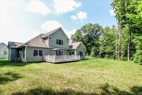 11 Tall Oaks Drive New Milford CT 06776
