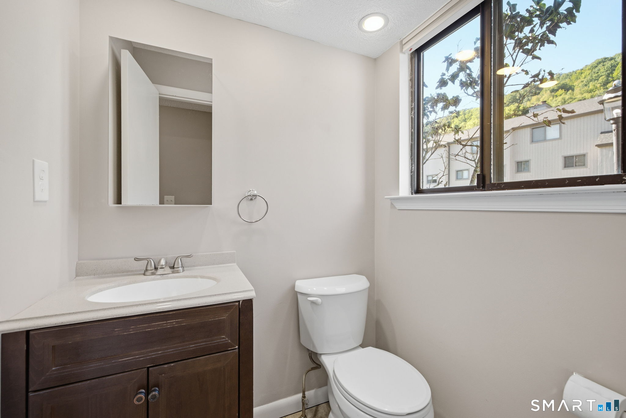 67 Cambridge Court Beacon Falls CT 06403