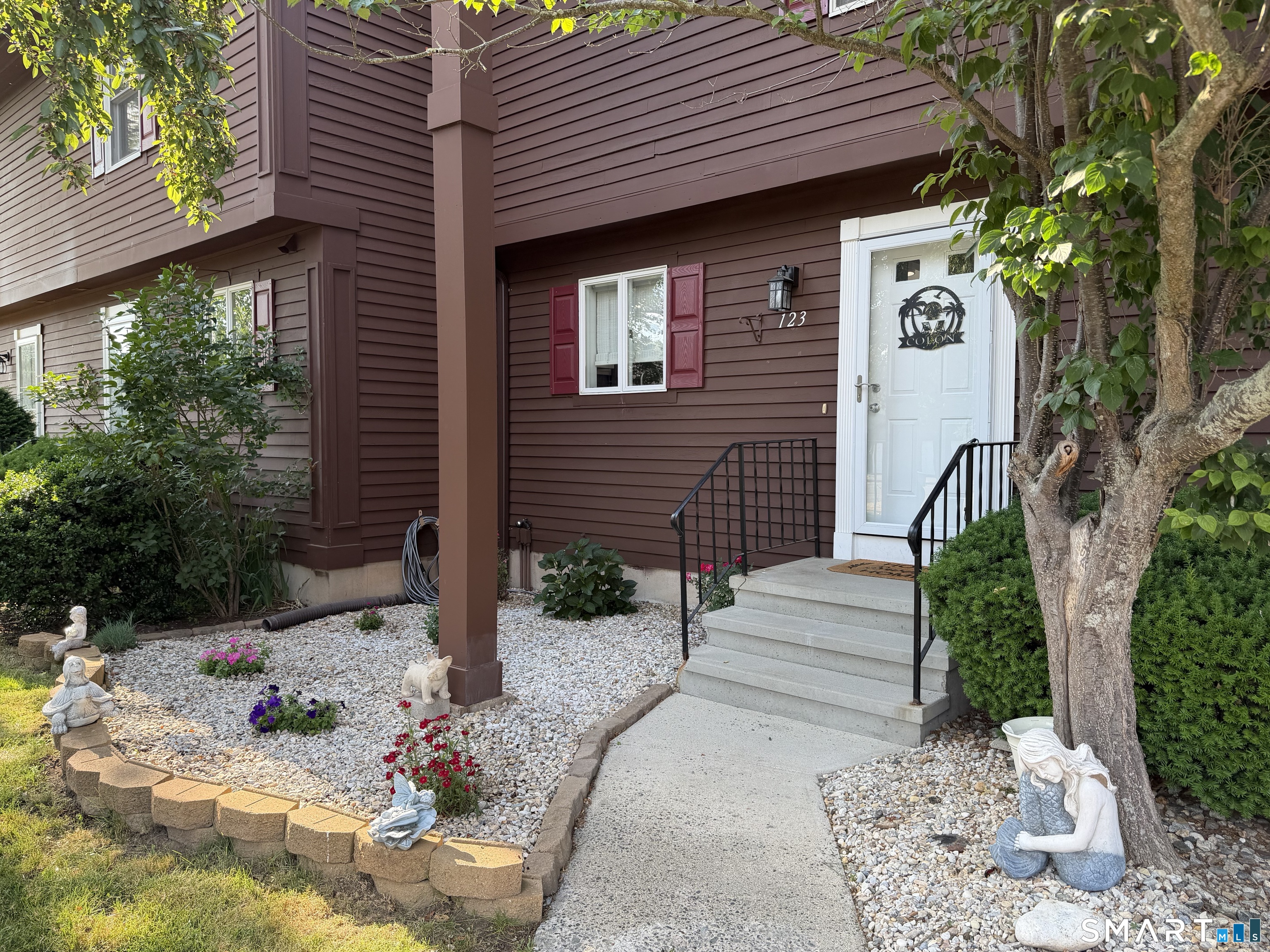 123 Candlewood Drive Enfield CT 06082