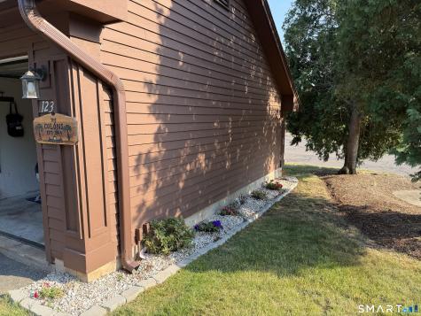 123 Candlewood Drive Enfield CT 06082