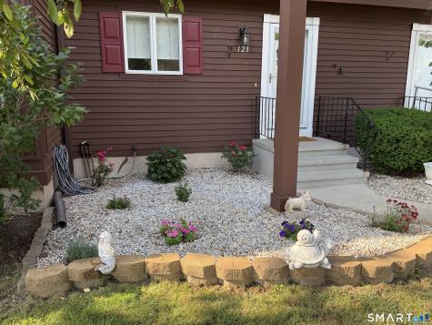 123 Candlewood Drive Enfield CT 06082