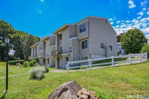 27 Cottonwood Road Newington CT 06111