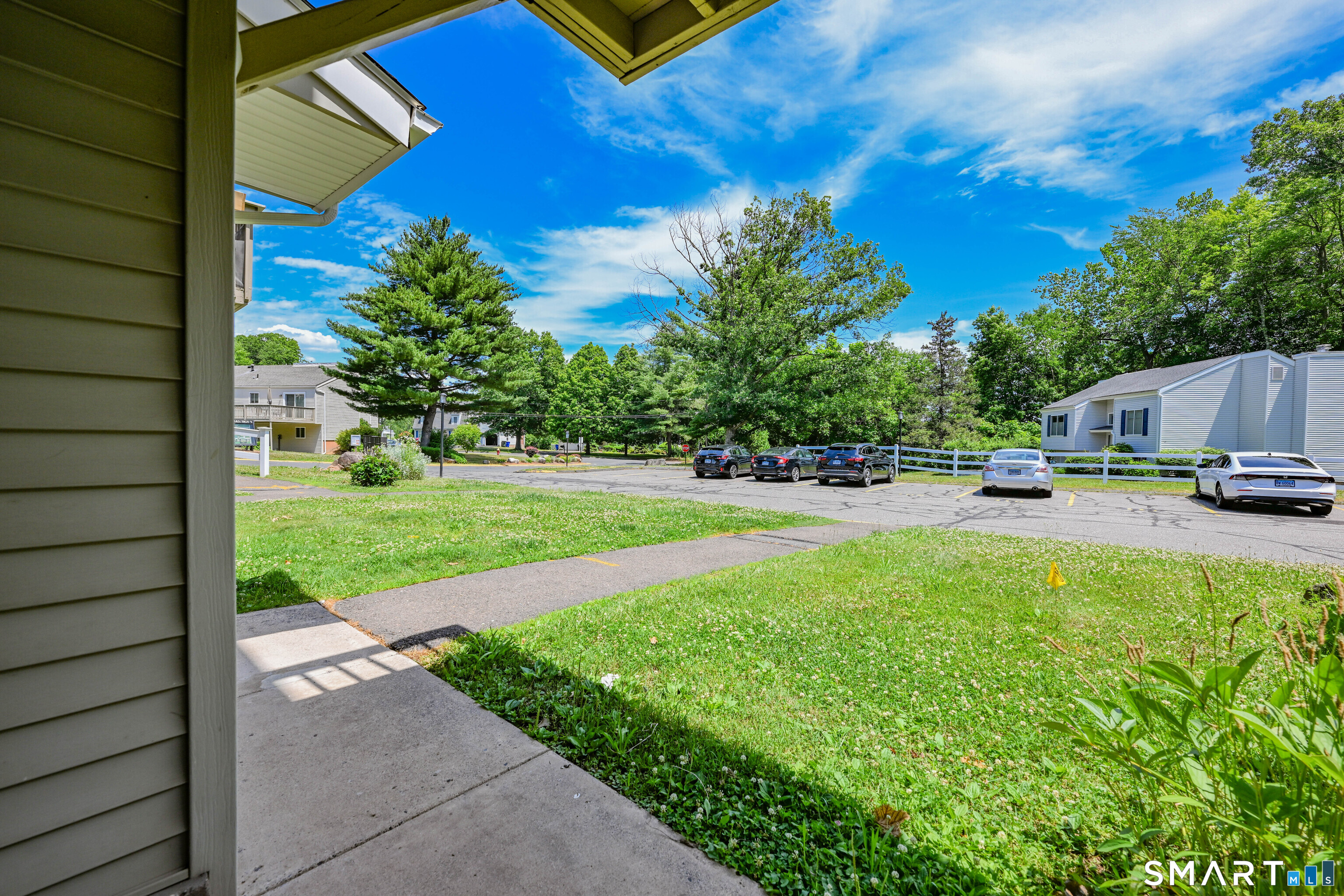 27 Cottonwood Road Newington CT 06111