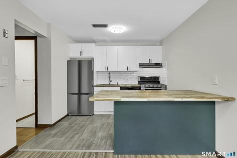27 Cottonwood Road Newington CT 06111