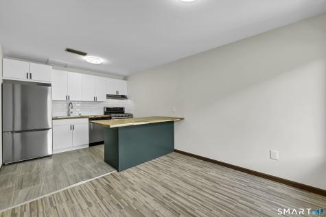 27 Cottonwood Road Newington CT 06111