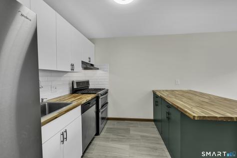 27 Cottonwood Road Newington CT 06111