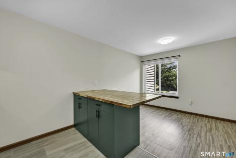 27 Cottonwood Road Newington CT 06111