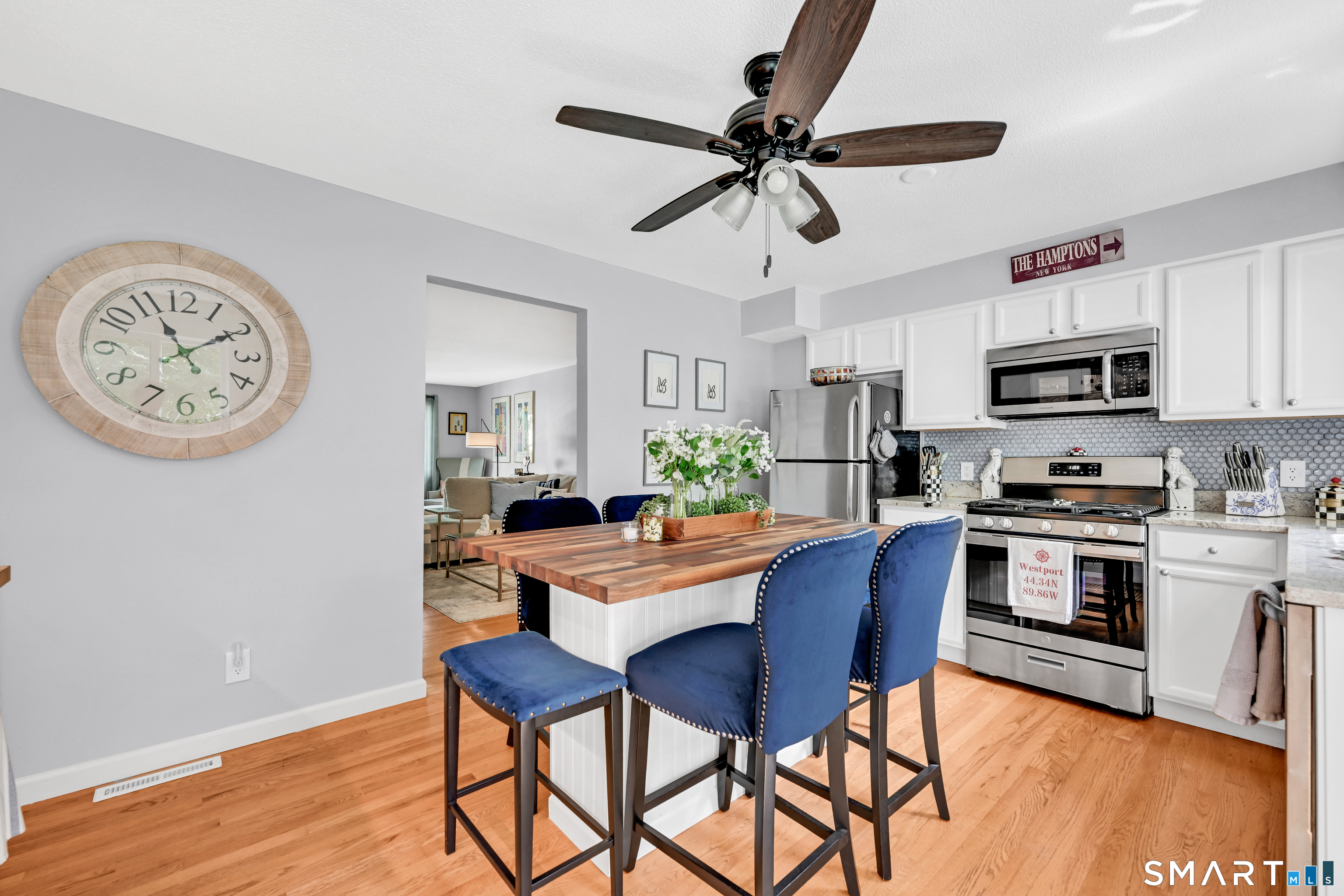 5 Hampton Park Branford CT 06405
