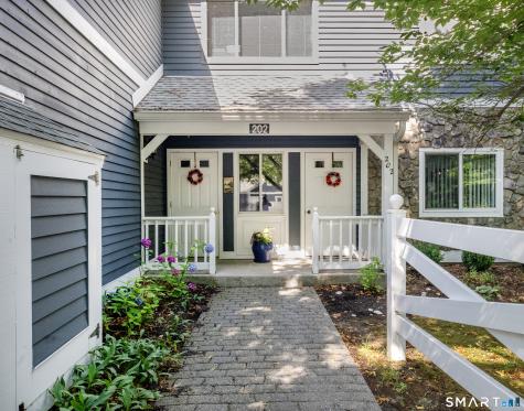 202 Windgate Circle Monroe CT 06468
