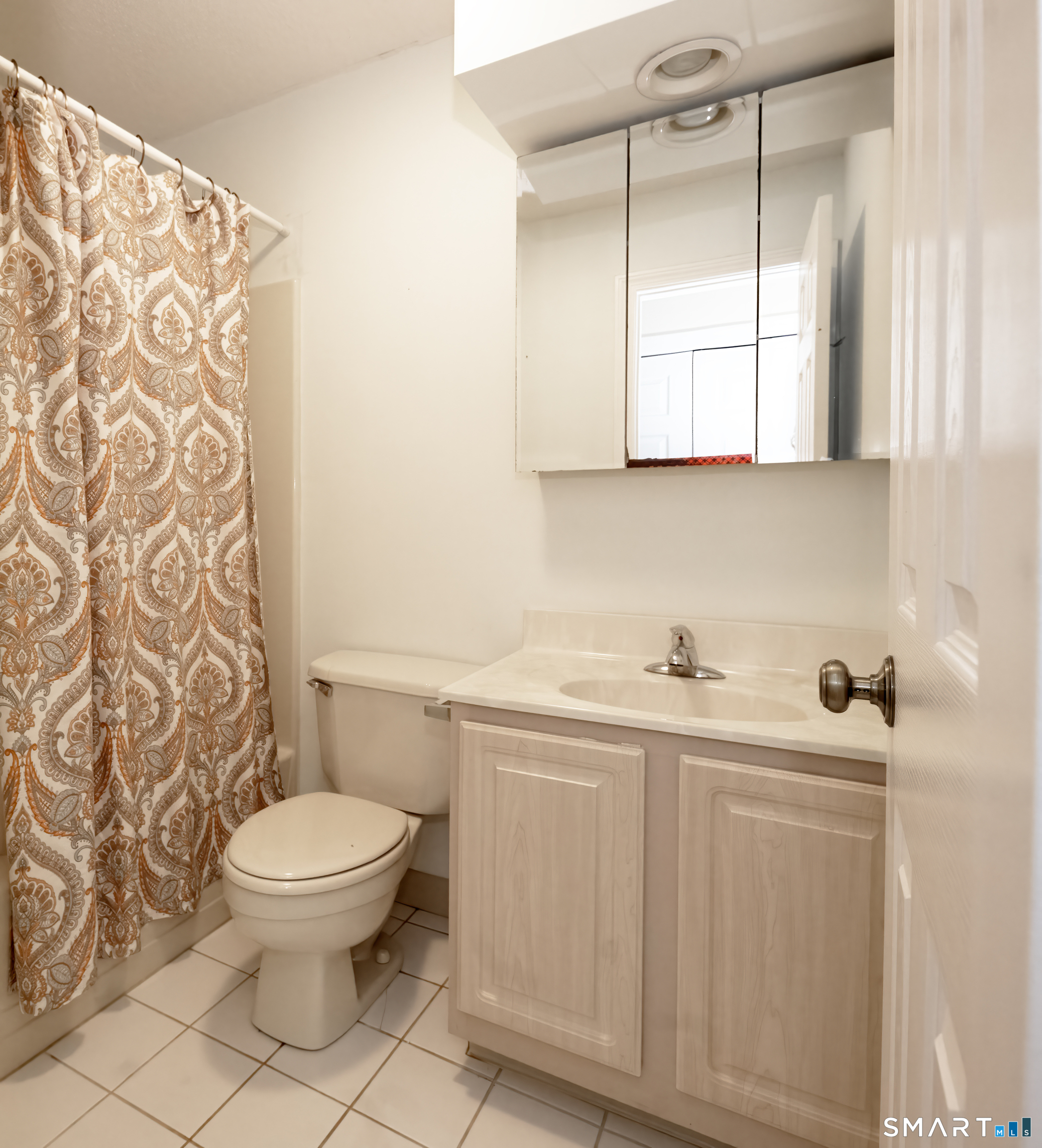 202 Windgate Circle Monroe CT 06468