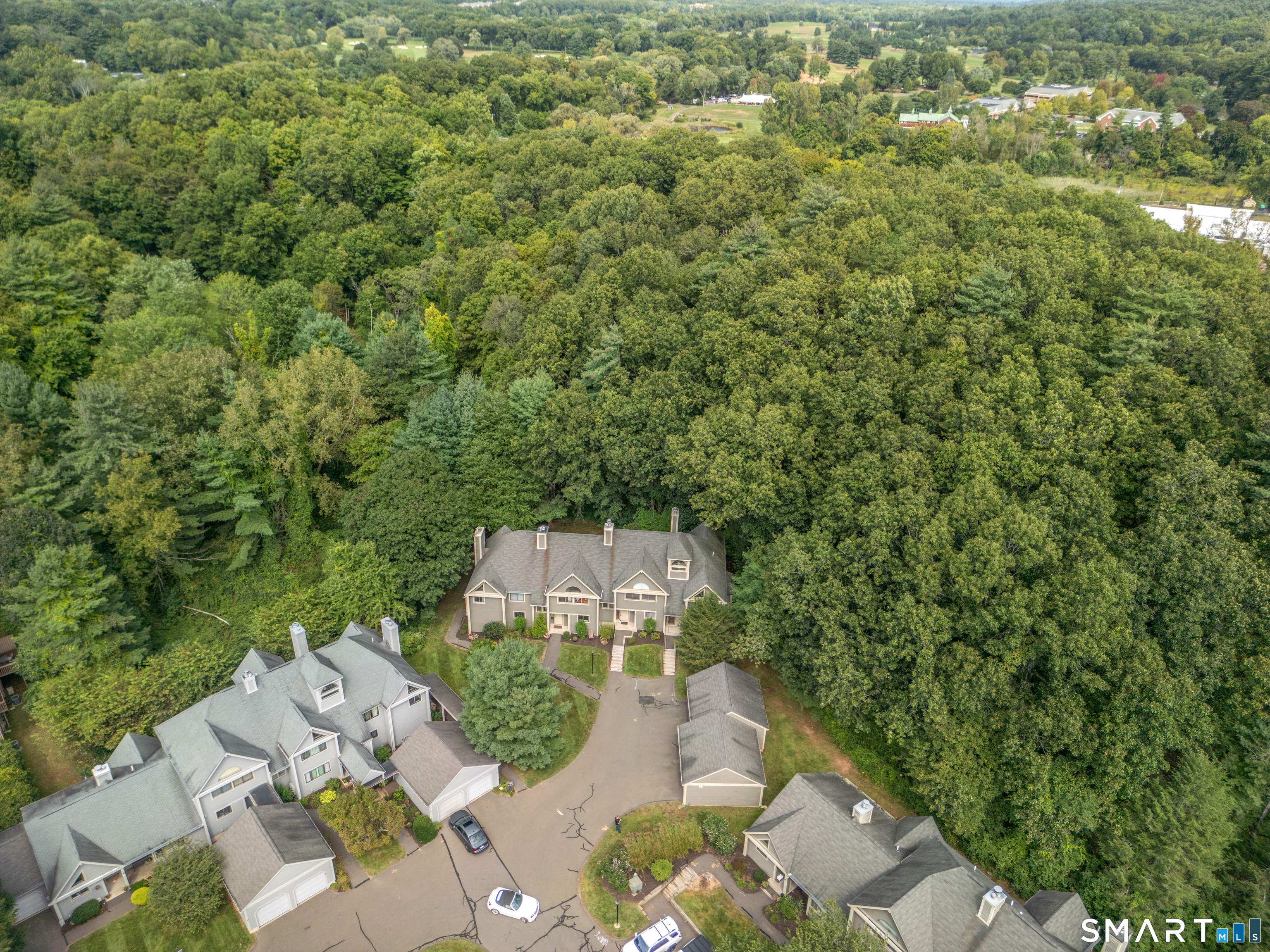 6 River Mead Avon CT 06001