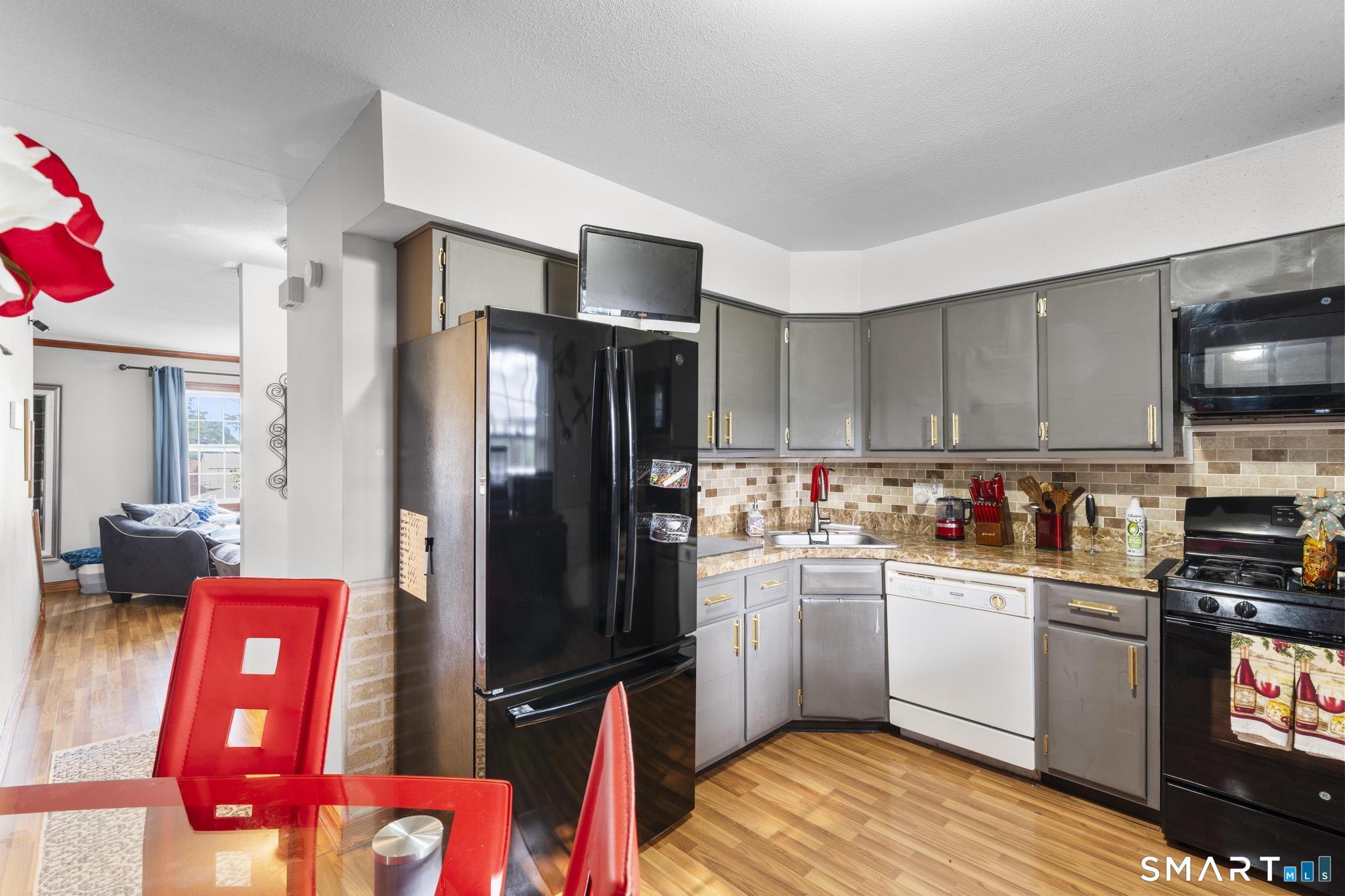59 Savin Park West Haven CT 06516