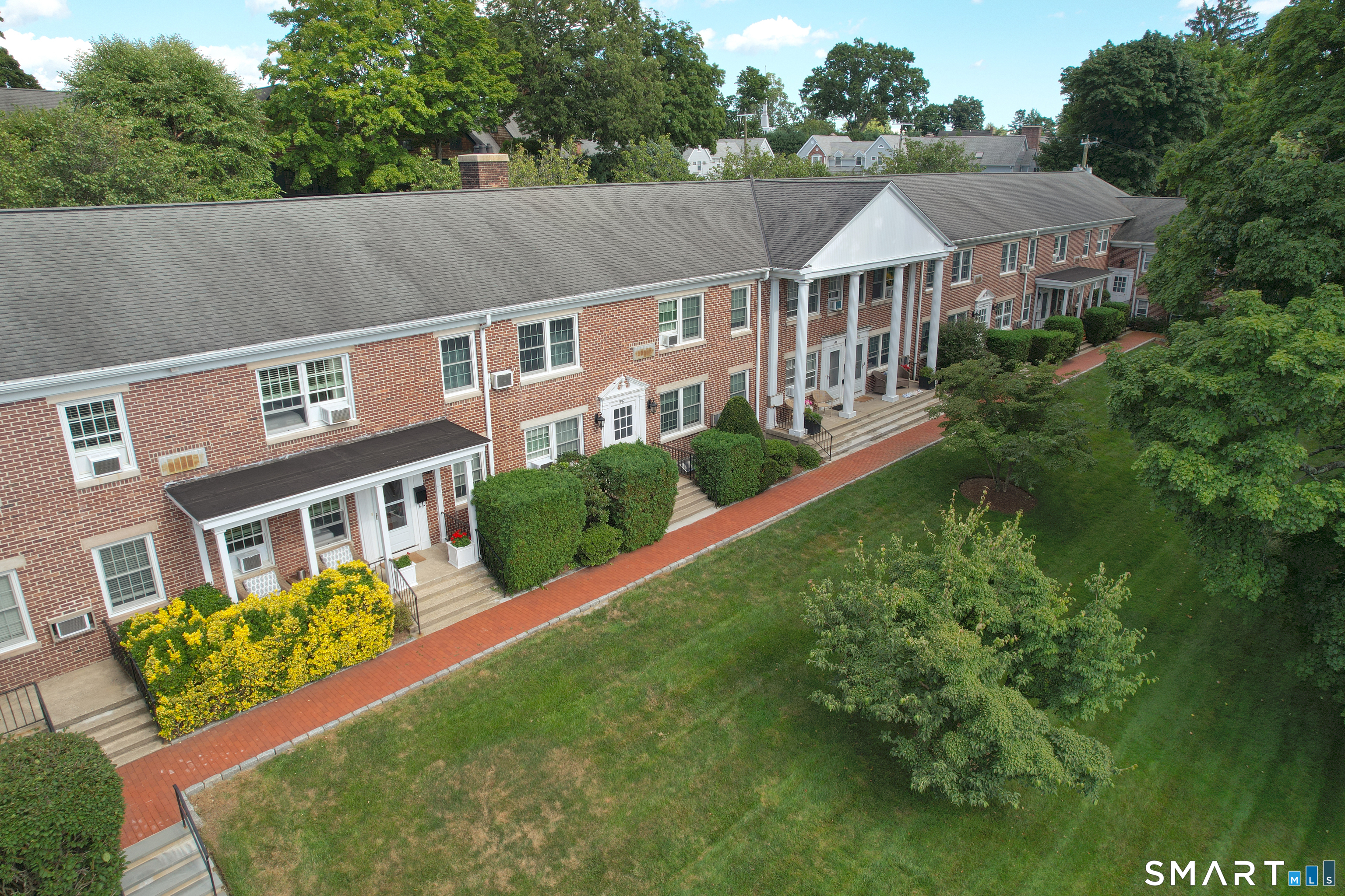 196 Park Street New Canaan CT 06840