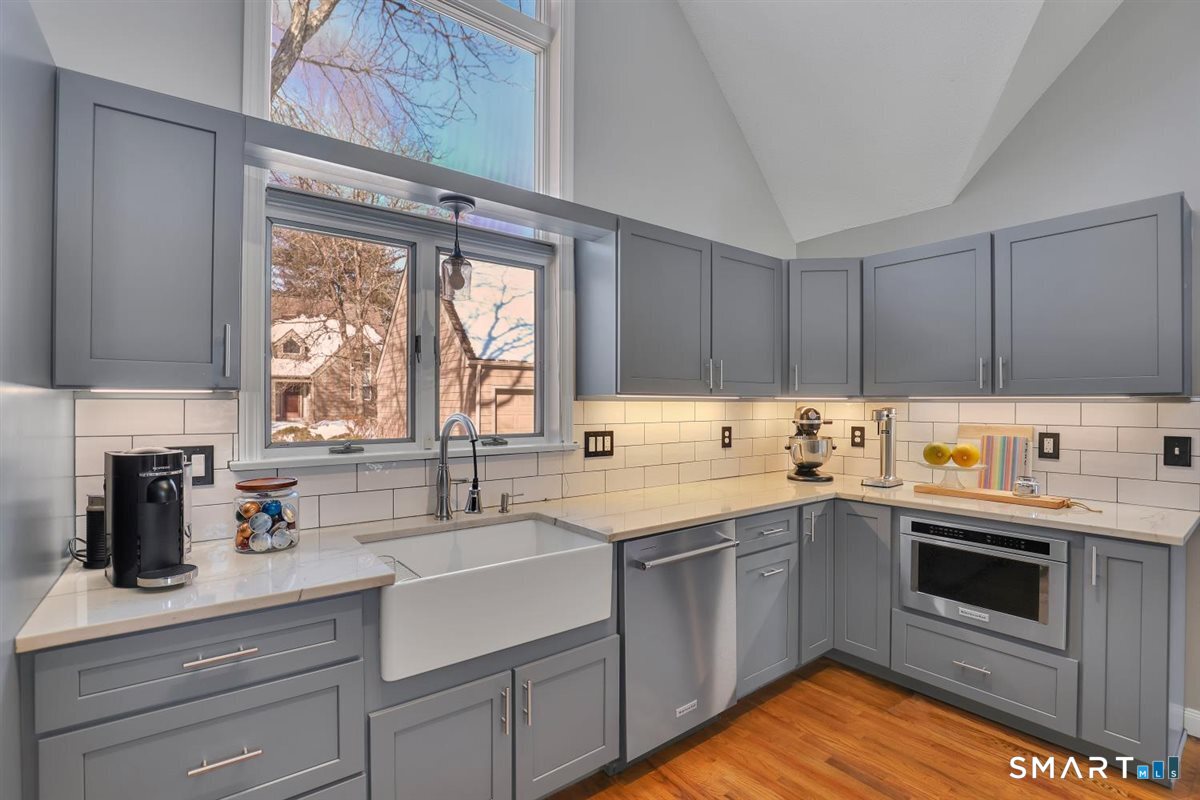 41 Timberwood Road West Hartford CT 06117