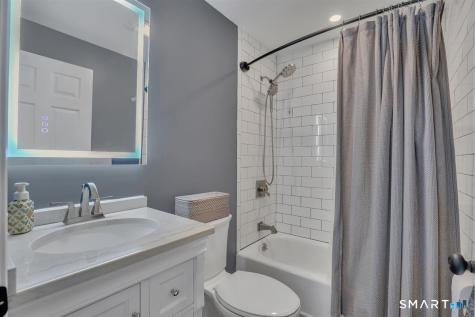 41 Timberwood Road West Hartford CT 06117